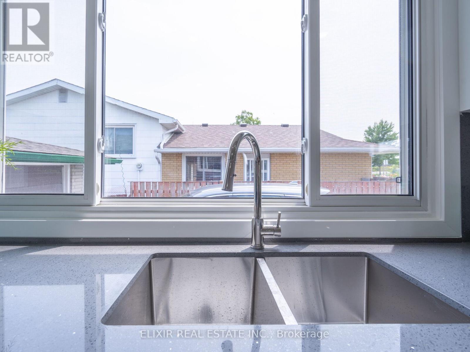 63 Champlain Avenue, Hamilton, ON - Indoor Photo Showing Kitchen With Double Sink