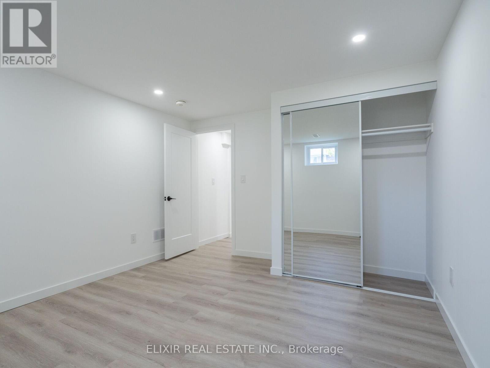 63 Champlain Avenue, Hamilton, ON - Indoor Photo Showing Other Room
