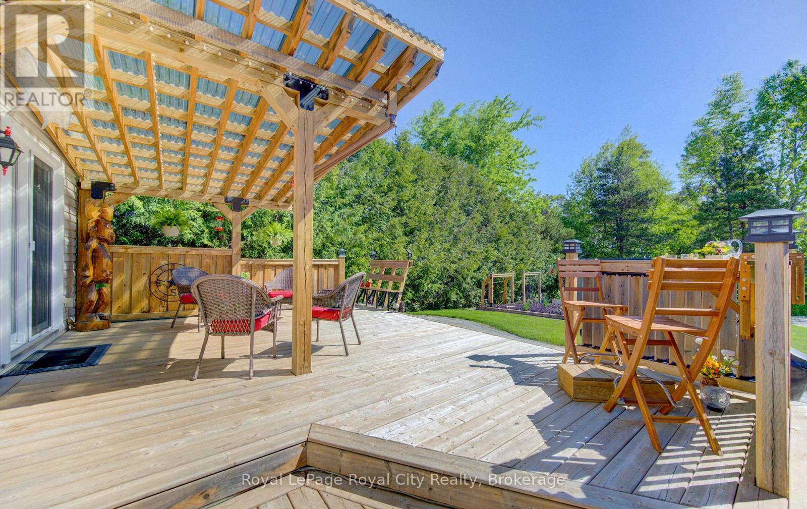 157 Leeson Street, East Luther Grand Valley, ON - Outdoor With Deck Patio Veranda