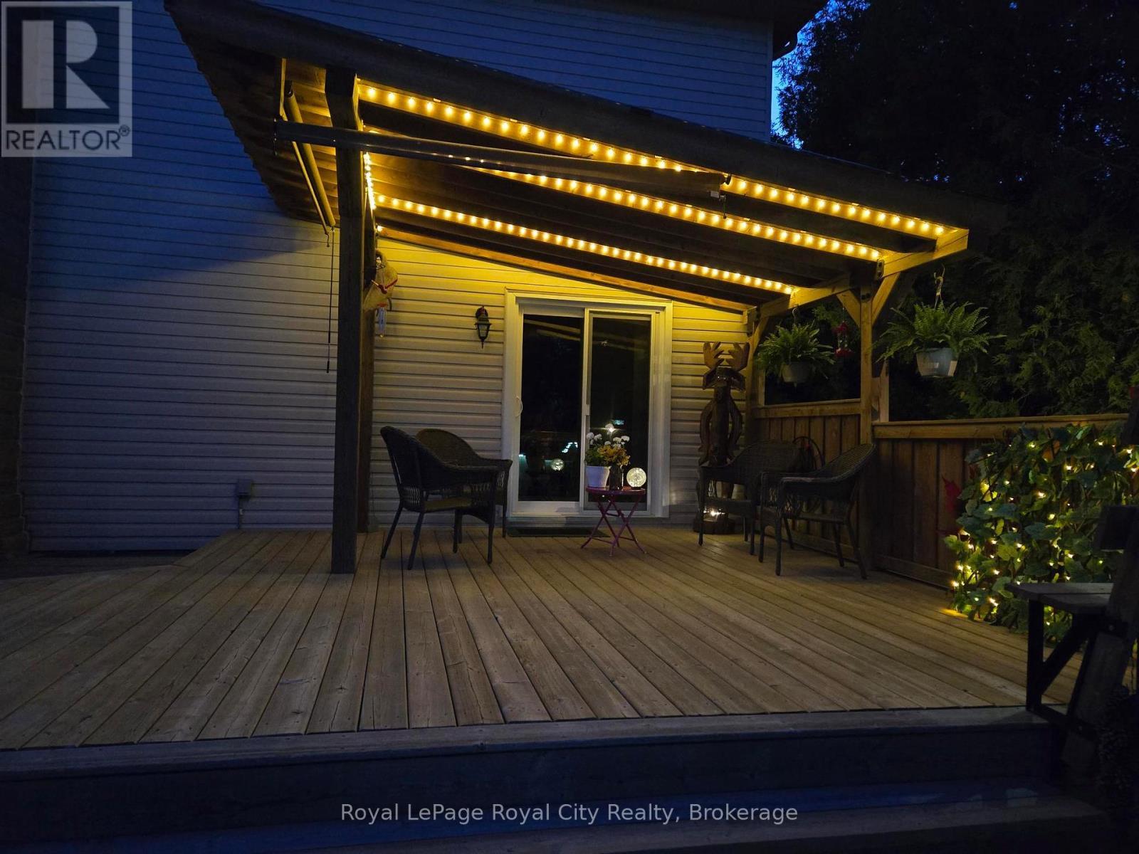 157 Leeson Street, East Luther Grand Valley, ON - Outdoor With Deck Patio Veranda