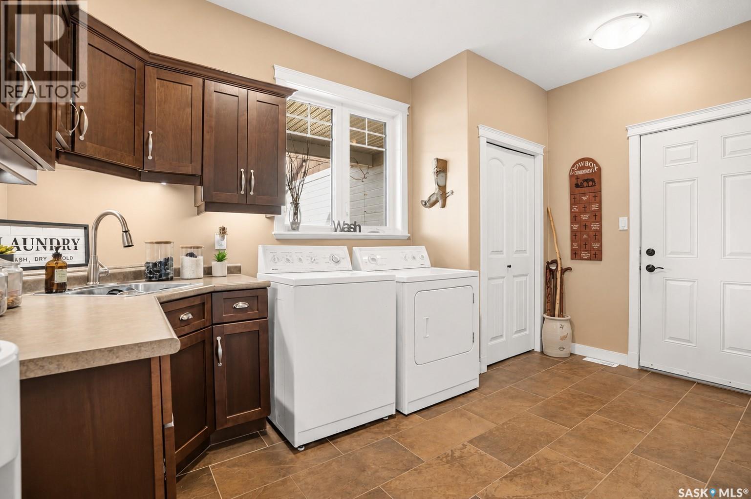 Kiryk Acreage, Buckland Rm No. 491, SK - Indoor Photo Showing Laundry Room