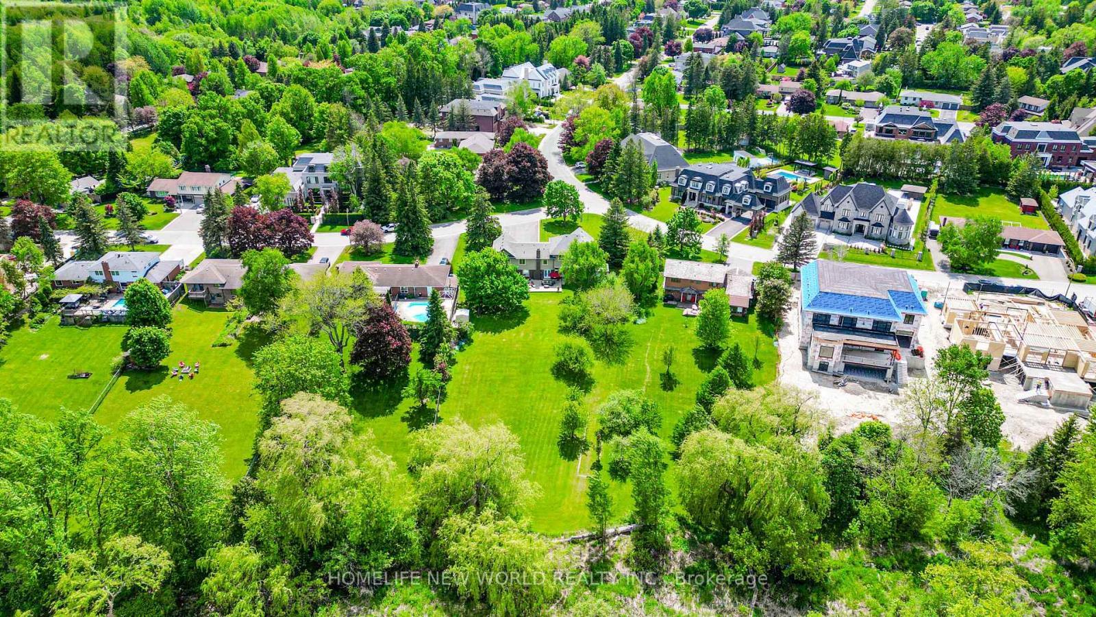 3 Burton Grove, King, ON - Outdoor
