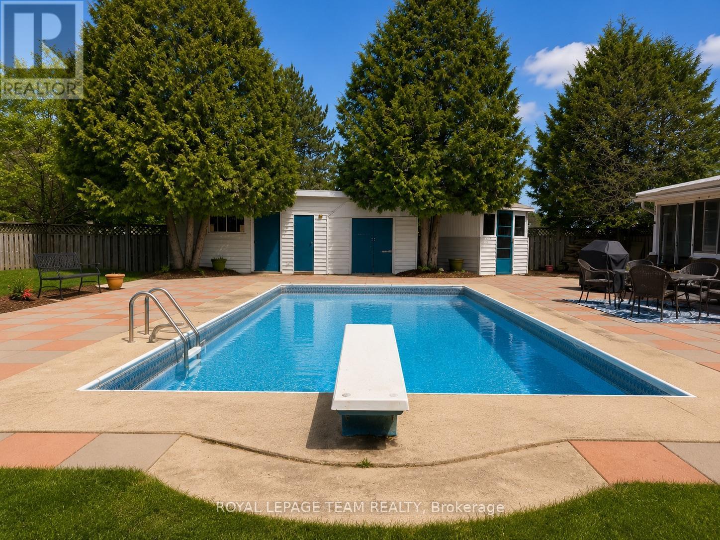 26 Lane Street, Madawaska Valley, ON - Outdoor With In Ground Pool