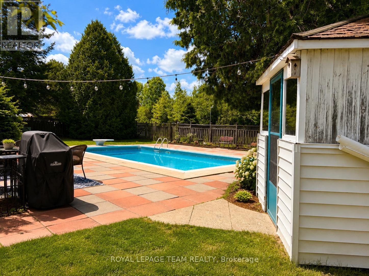 26 Lane Street, Madawaska Valley, ON - Outdoor With In Ground Pool