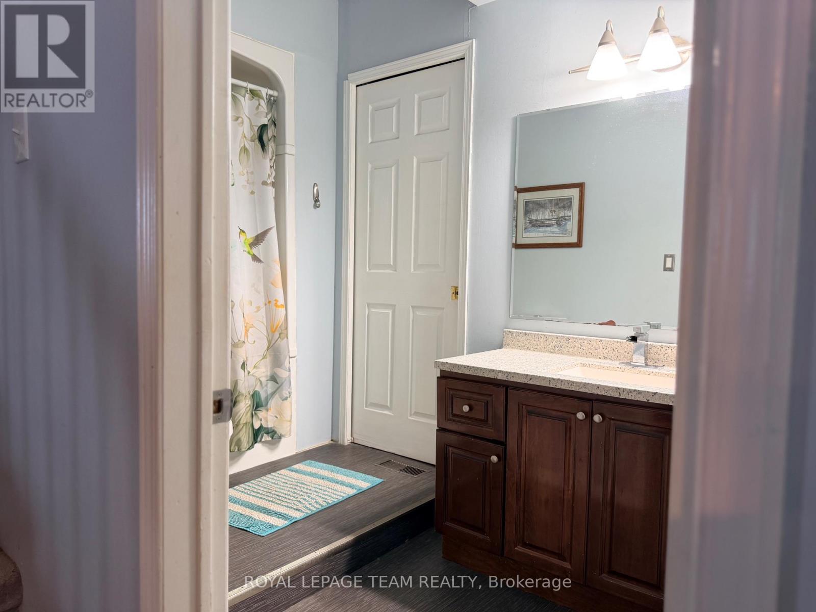 Main Floor Bath - 26 Lane Street, Madawaska Valley, ON - Indoor Photo Showing Bathroom
