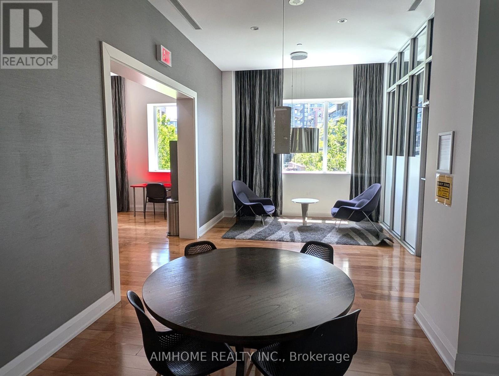 911 - 62 Forest Manor Road, Toronto, ON - Indoor