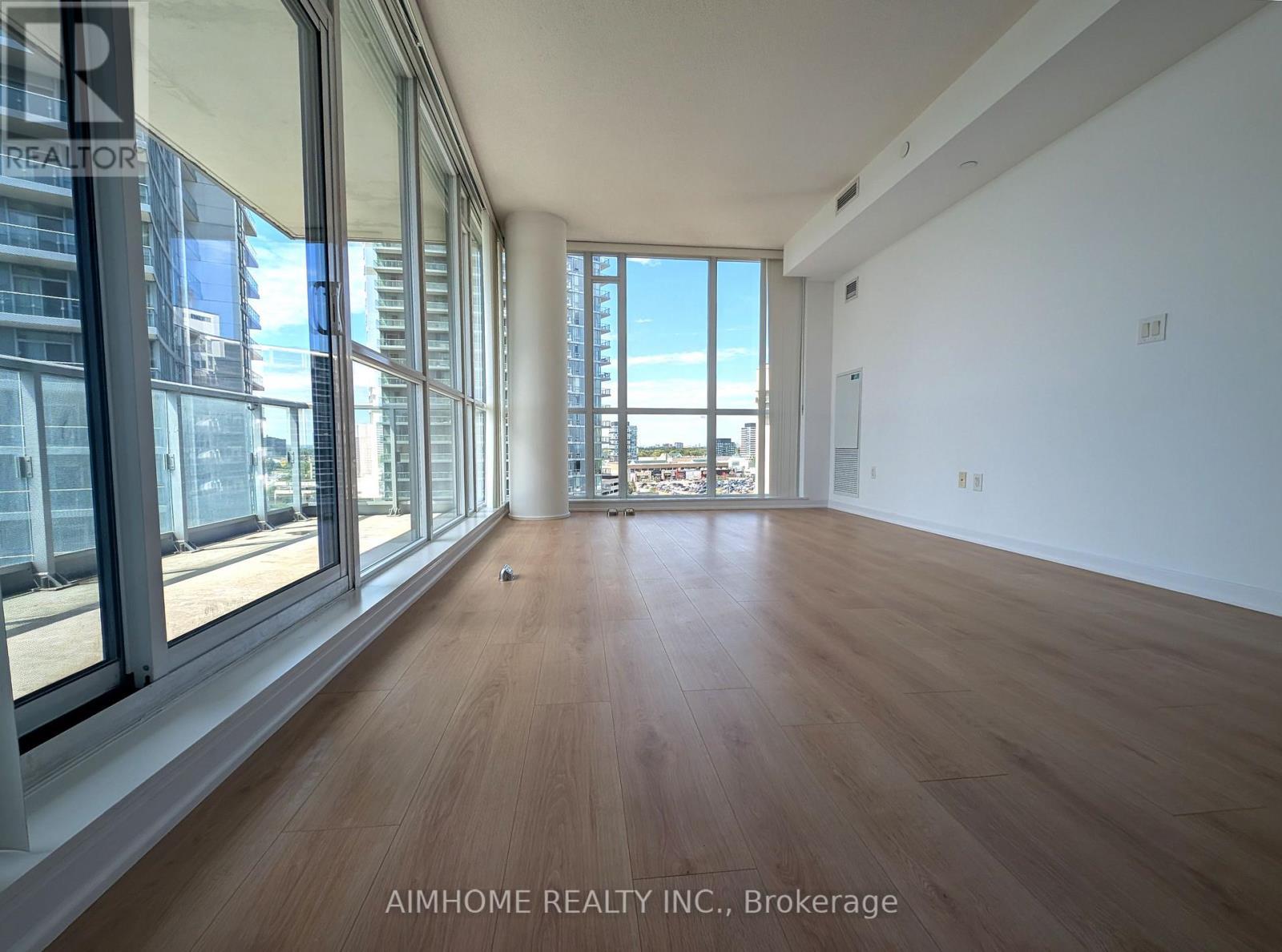911 - 62 Forest Manor Road, Toronto, ON - Indoor Photo Showing Other Room