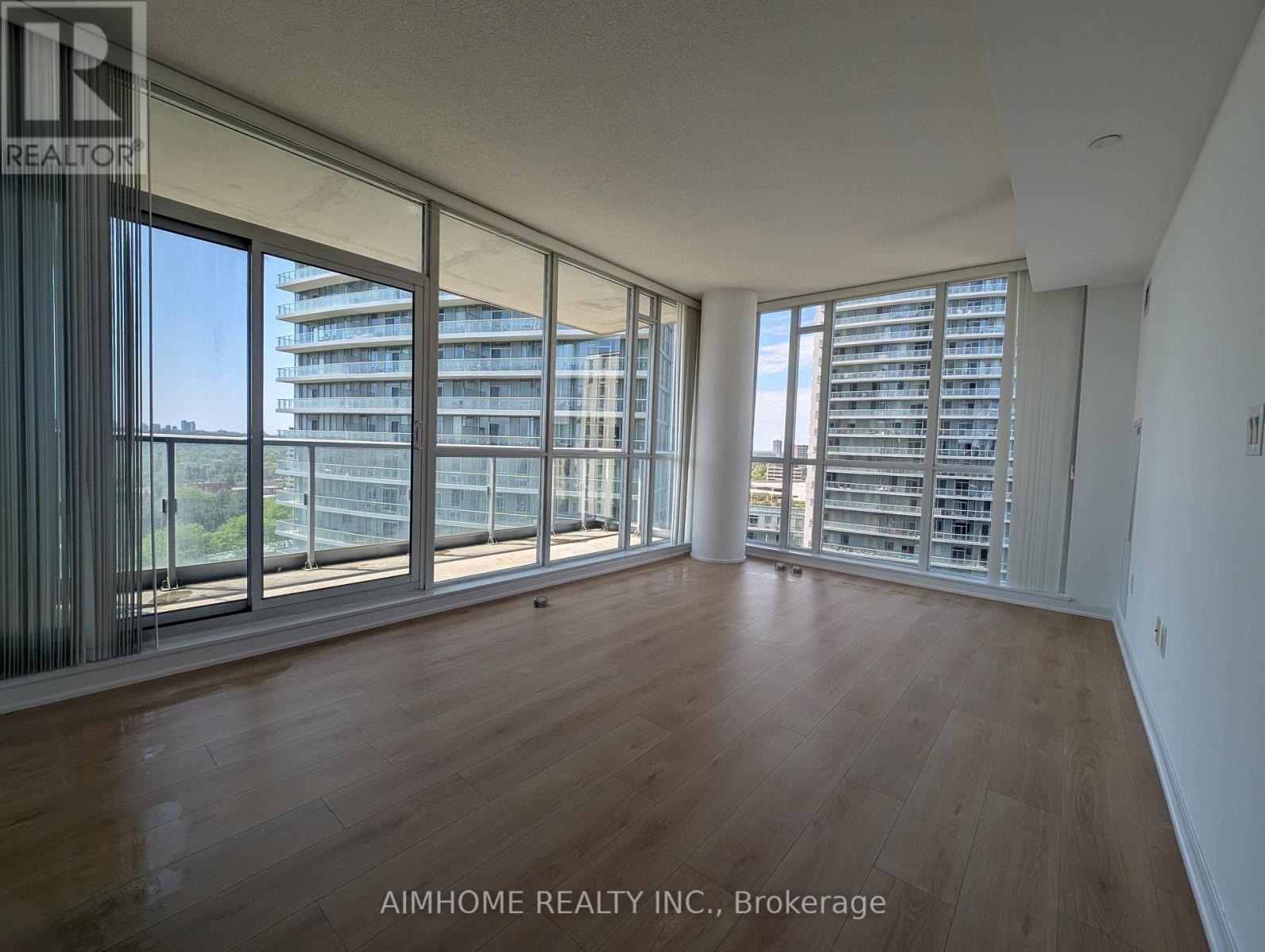911 - 62 Forest Manor Road, Toronto, ON - Indoor Photo Showing Other Room