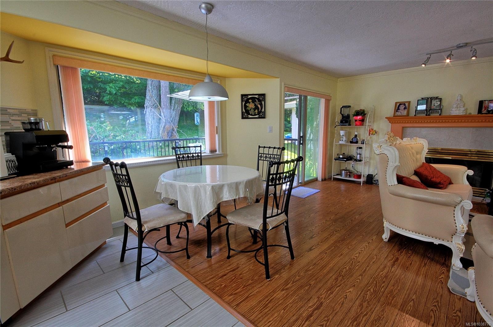 4355 Emily Carr Dr, Saanich, BC