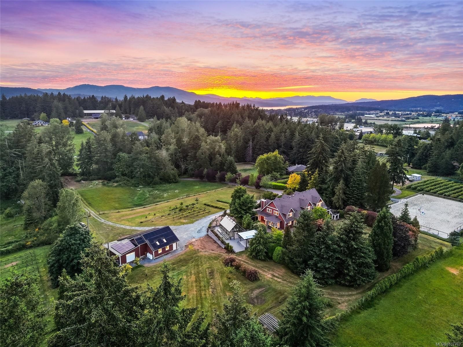6429 Bryn Rd, Central Saanich, BC