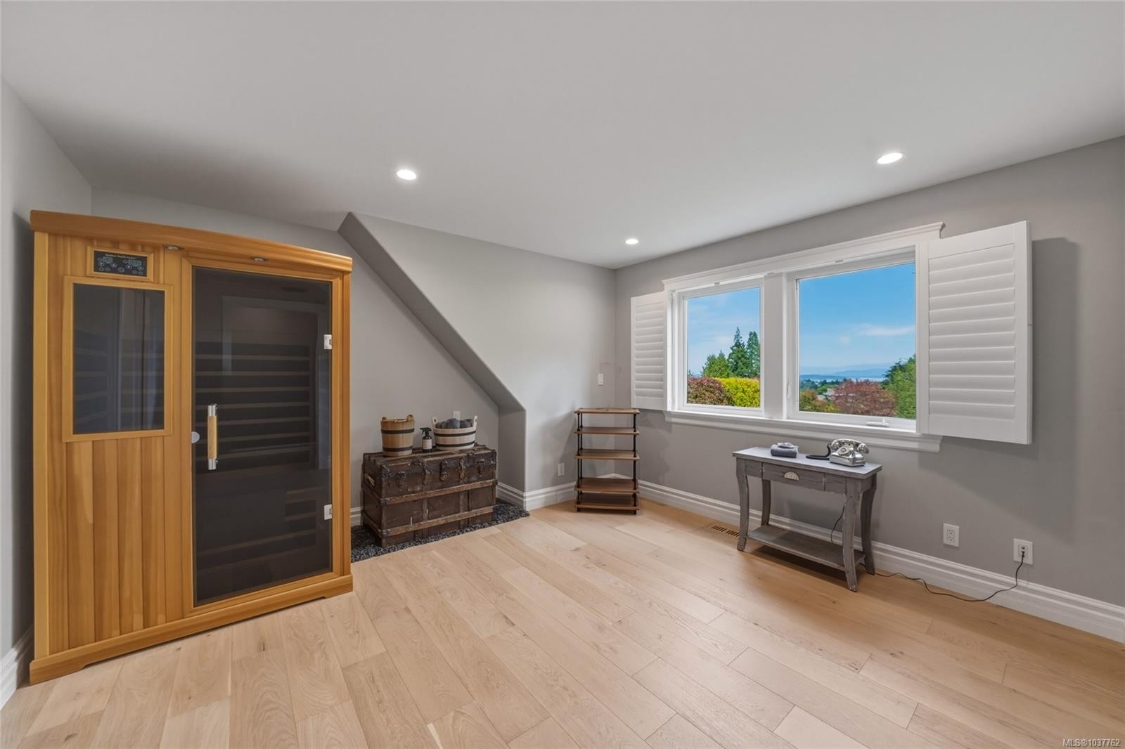 6429 Bryn Rd, Central Saanich, BC