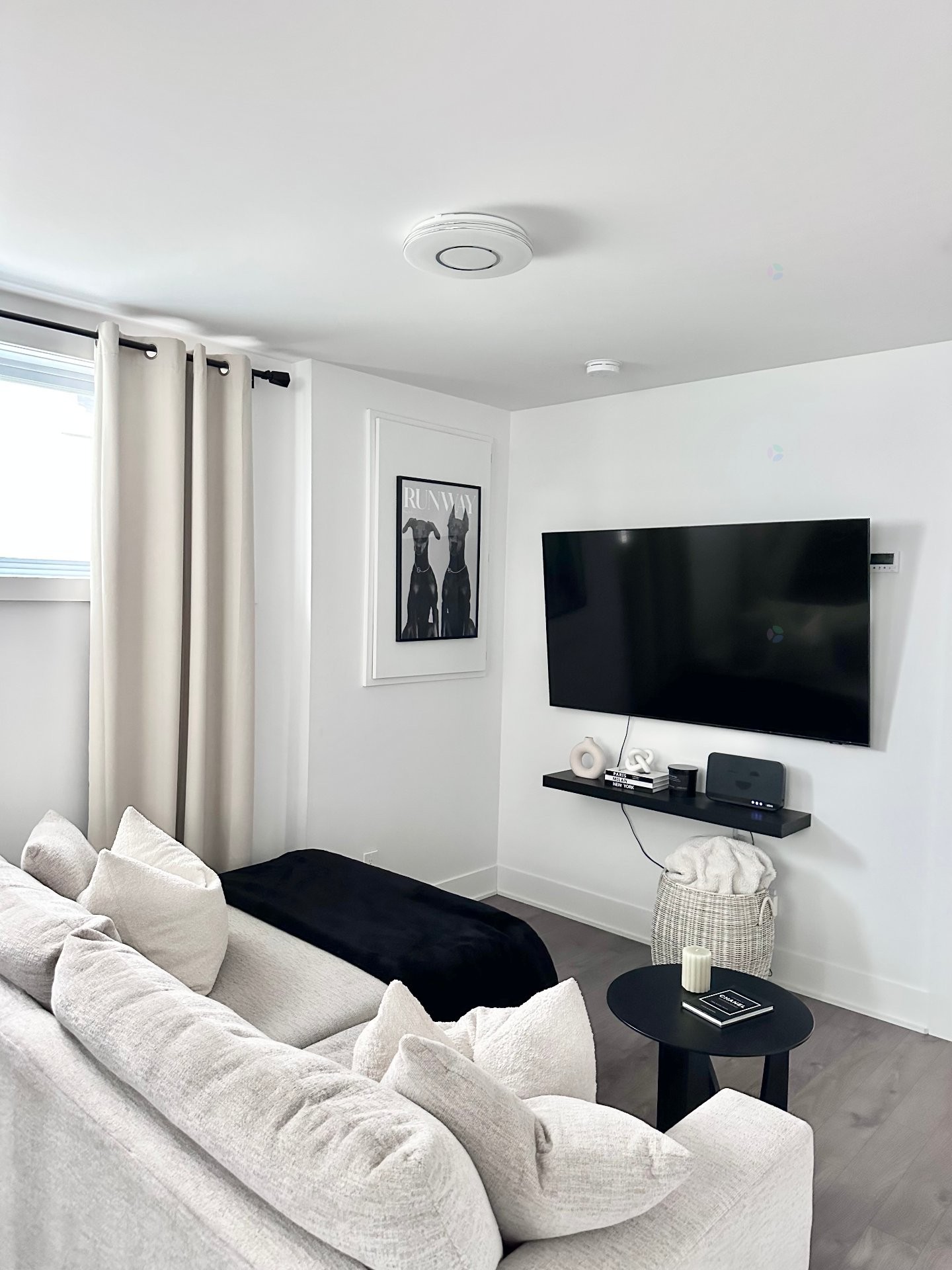 Salle familiale - 2785 Rue Gélineau, Longueuil (Saint-Hubert), QC - Indoor Photo Showing Living Room