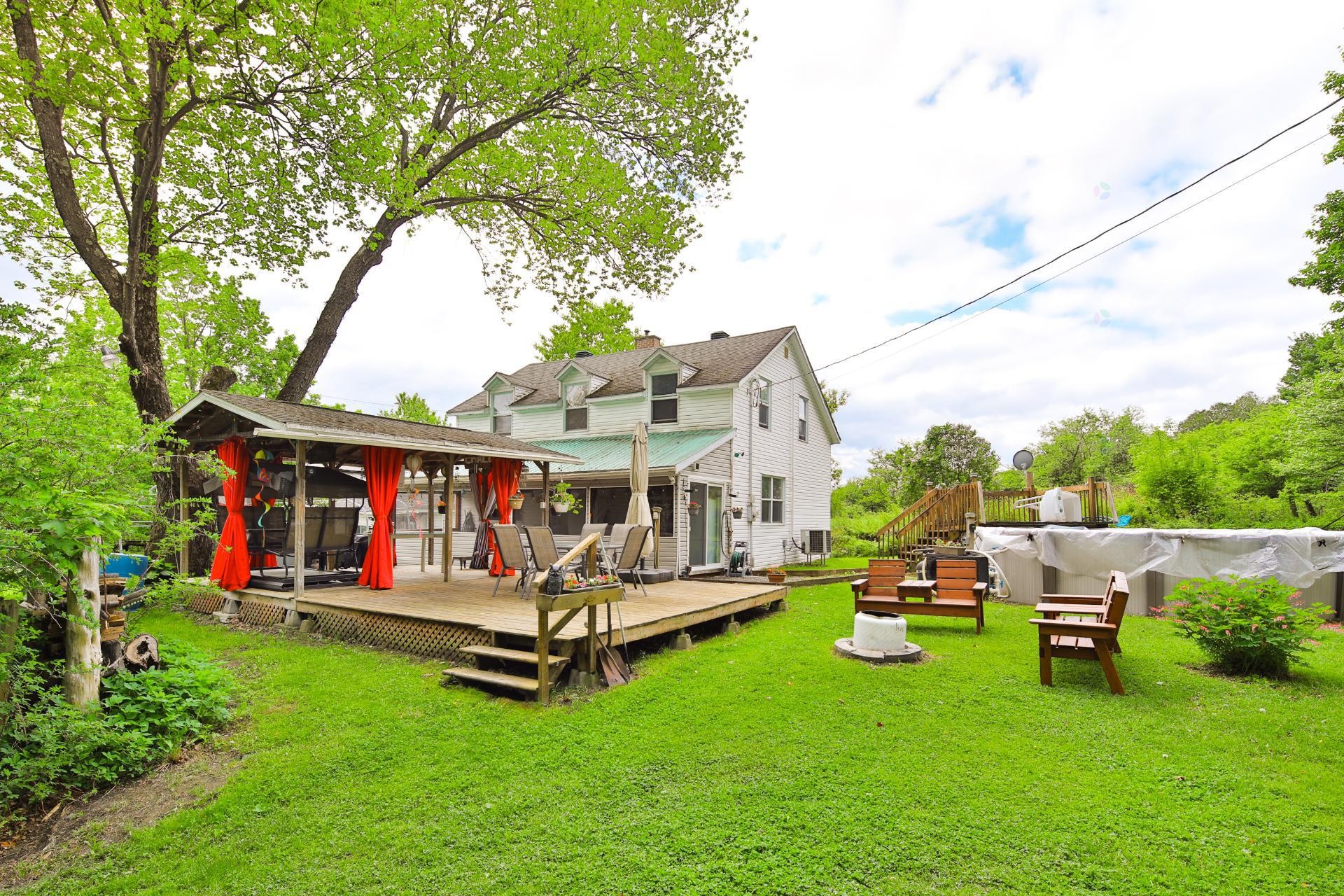 Front of Structure - 1138 Ch. Hallé E., Brigham, QC - Outdoor With Deck Patio Veranda