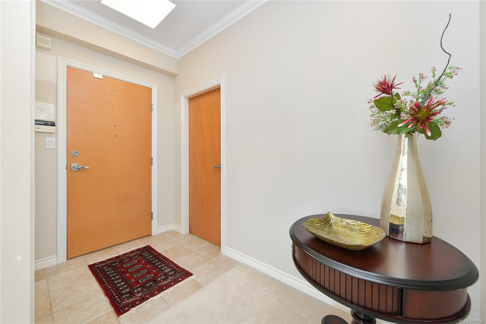 #403-5327 Cordova Bay Rd, Saanich, BC - Indoor Photo Showing Other Room