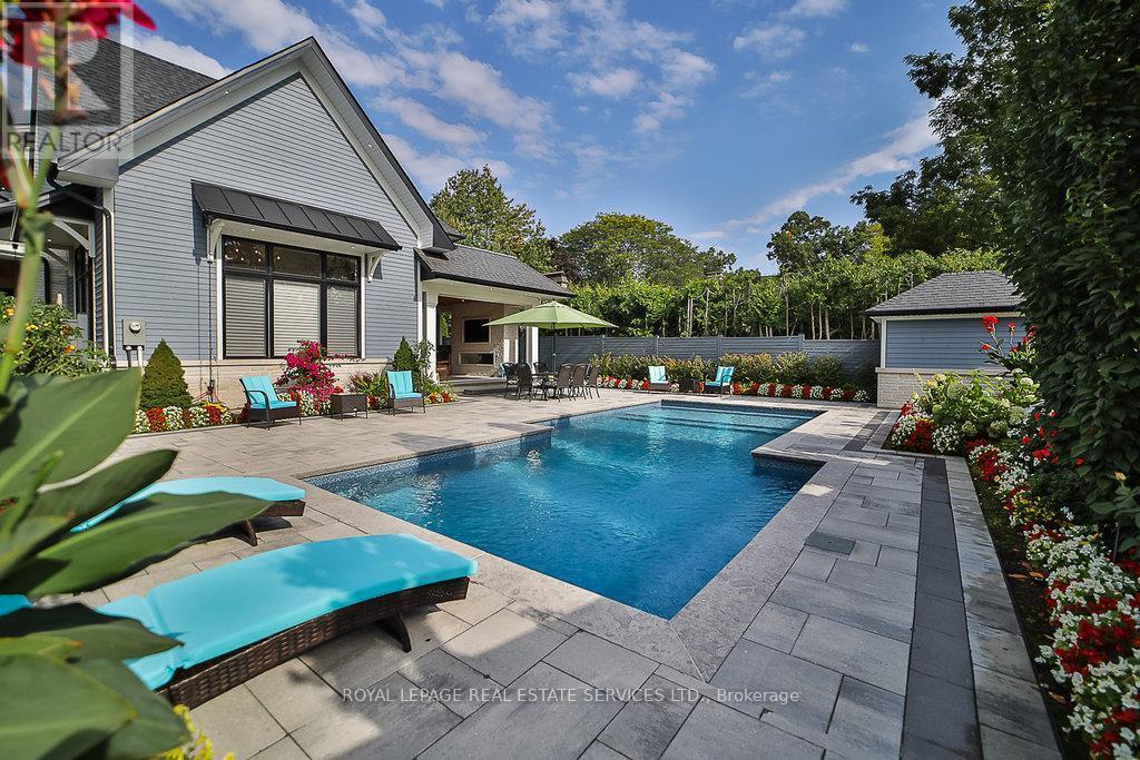 1301 Twin Oaks Dell, Mississauga, ON - Outdoor With In Ground Pool With Deck Patio Veranda