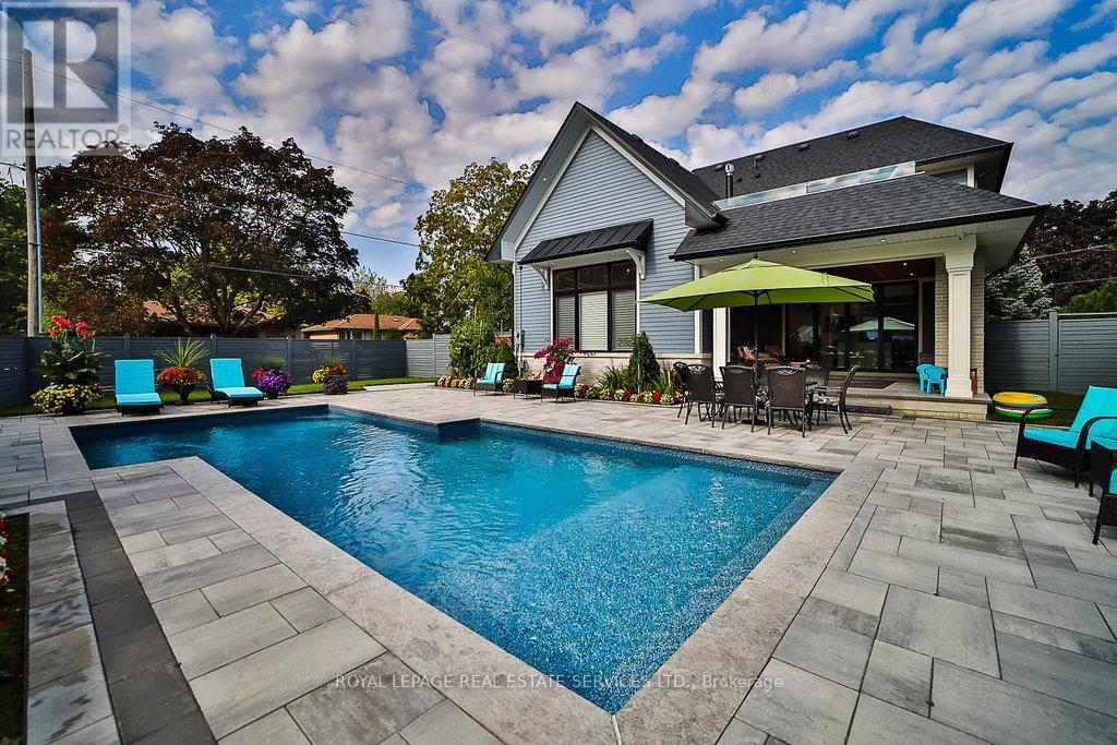 1301 Twin Oaks Dell, Mississauga, ON - Outdoor With In Ground Pool With Deck Patio Veranda