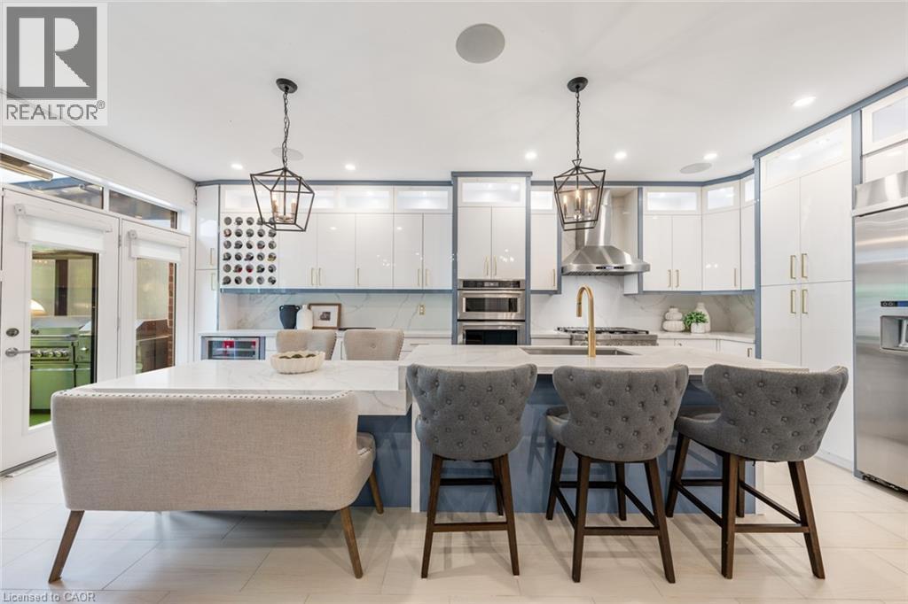 3340 Terra Cotta Lane, Burlington, ON - Indoor Photo Showing Dining Room