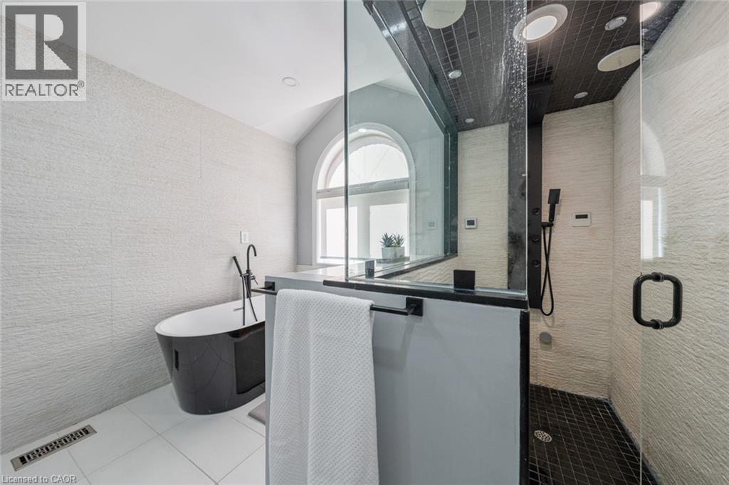 3340 Terra Cotta Lane, Burlington, ON - Indoor