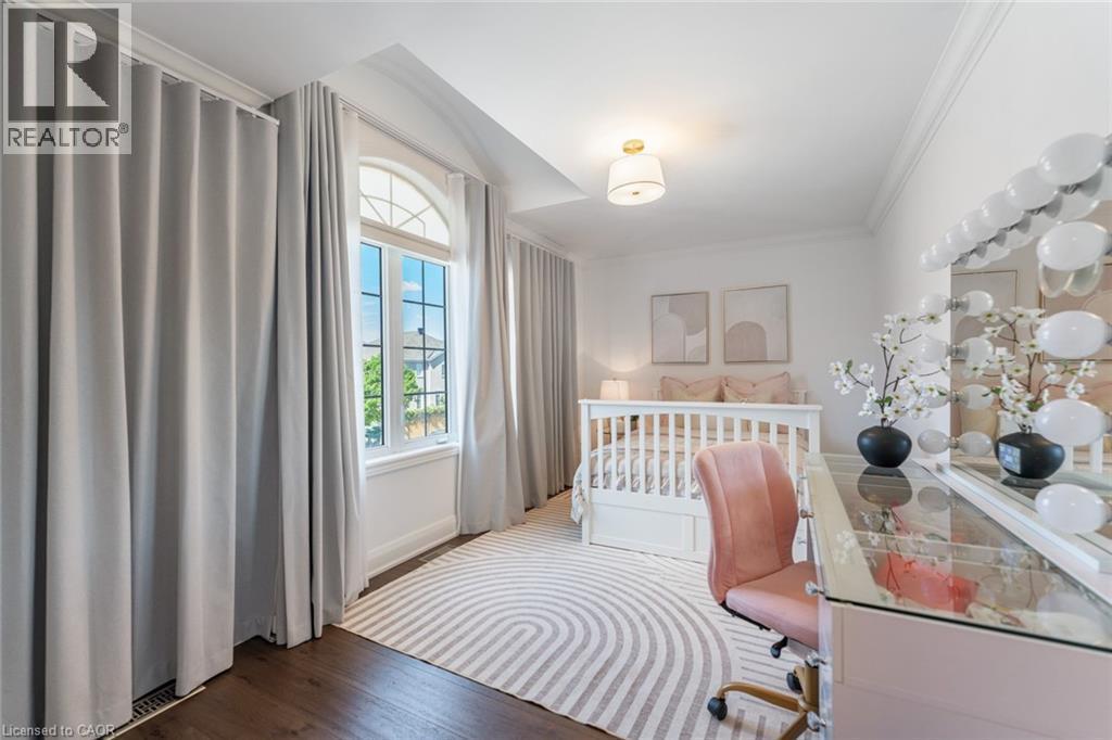3340 Terra Cotta Lane, Burlington, ON - Indoor