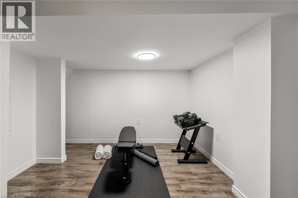 3340 Terra Cotta Lane, Burlington, ON - Indoor