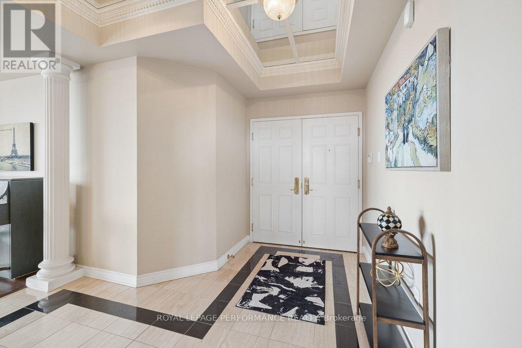 Welcome to Suite 905 - 905 - 1480 Riverside Drive, Ottawa, ON - Indoor Photo Showing Other Room