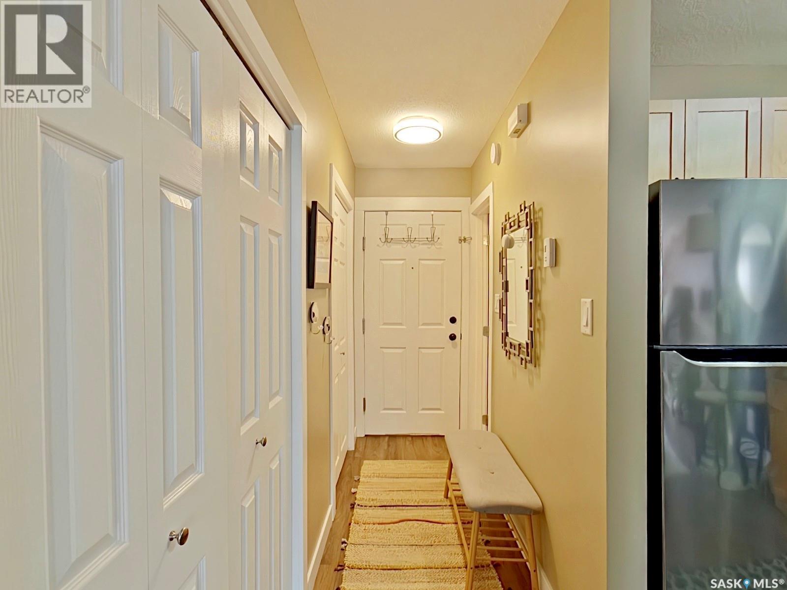 2 2358 Rae Street, Regina, SK - Indoor Photo Showing Other Room