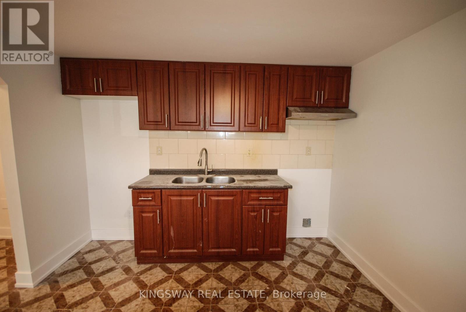 24 Archdekin Drive, Brampton, ON - Indoor Photo Showing Kitchen With Double Sink