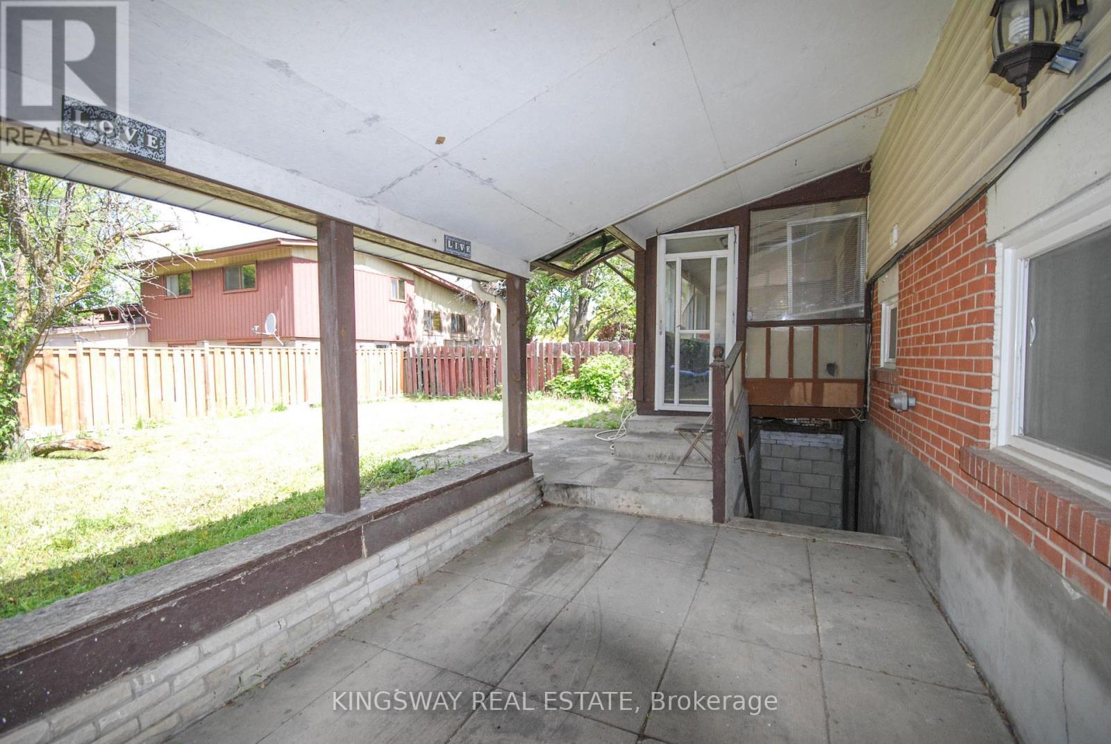 24 Archdekin Drive, Brampton, ON - Outdoor