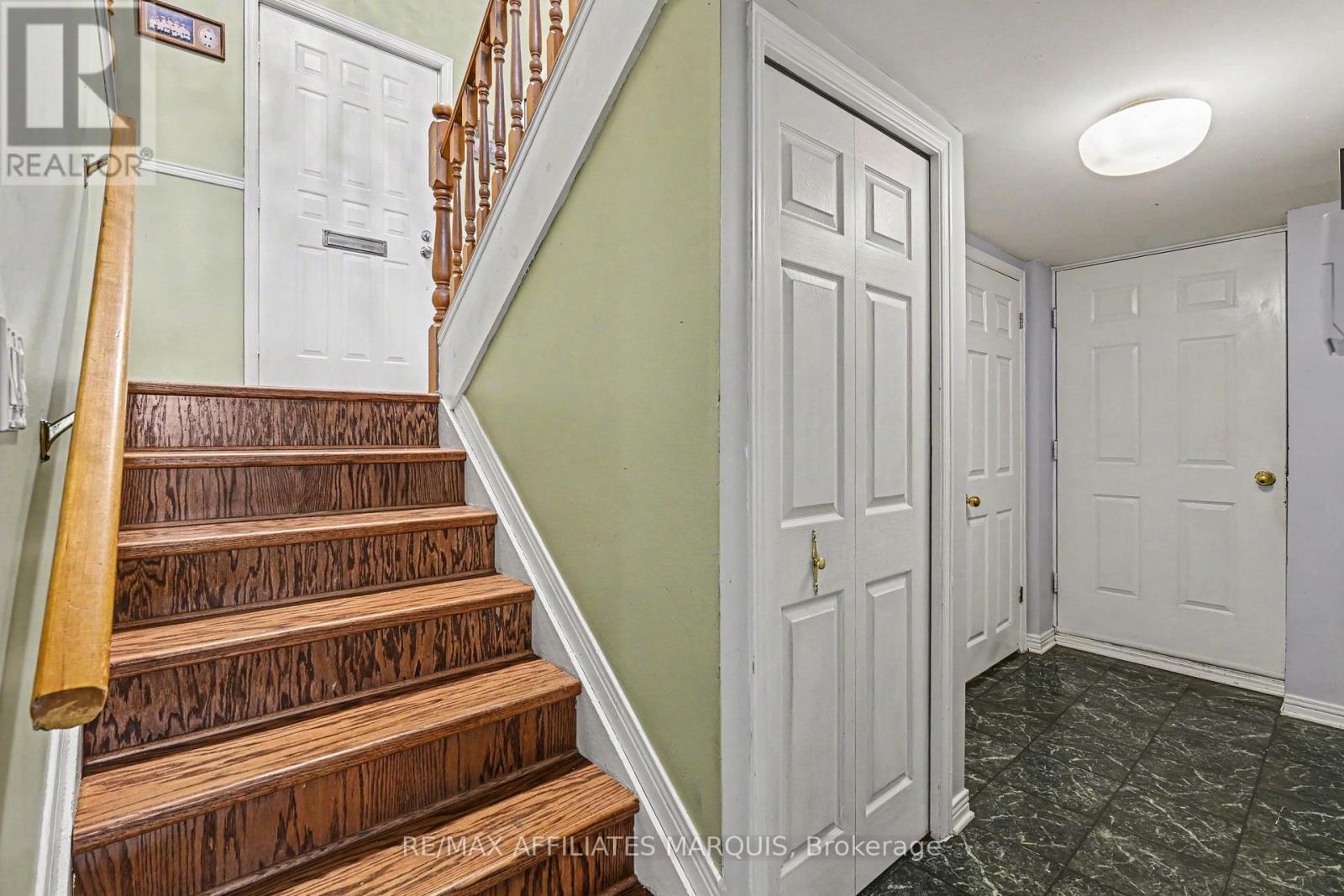 15 Pearl Street, Smiths Falls, ON - Indoor Photo Showing Other Room