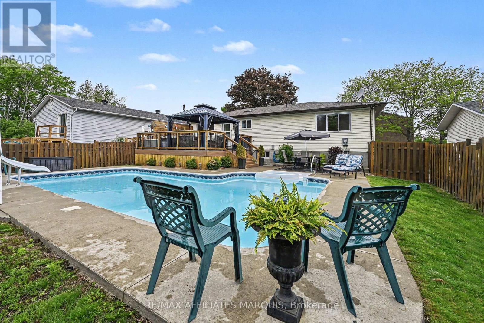15 Pearl Street, Smiths Falls, ON - Outdoor With In Ground Pool With Deck Patio Veranda With Backyard