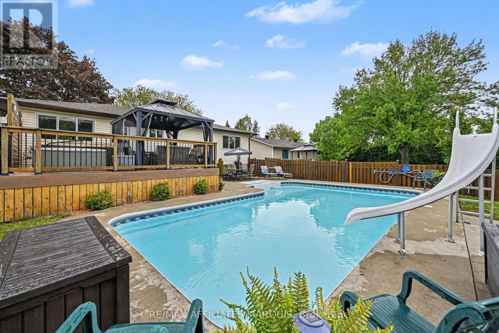 15 Pearl Street, Smiths Falls, ON - Outdoor With In Ground Pool With Deck Patio Veranda