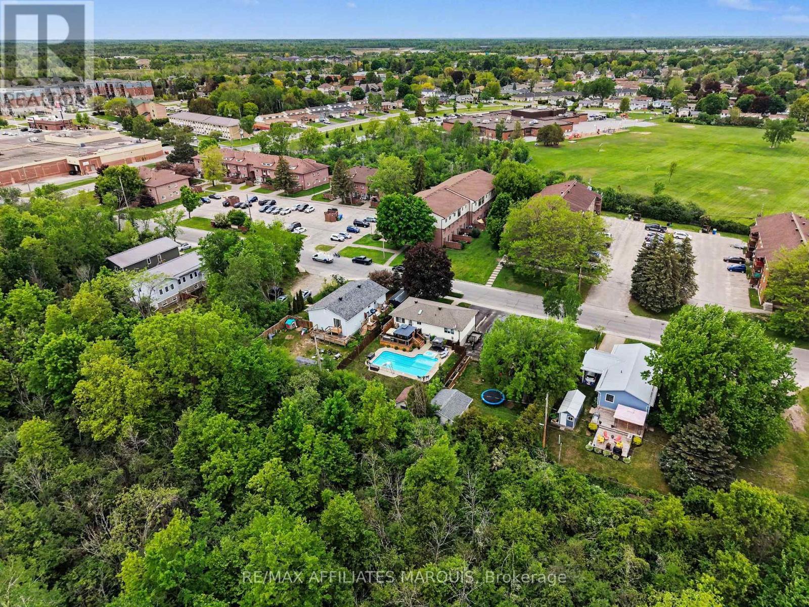 15 Pearl Street, Smiths Falls, ON - Outdoor With View