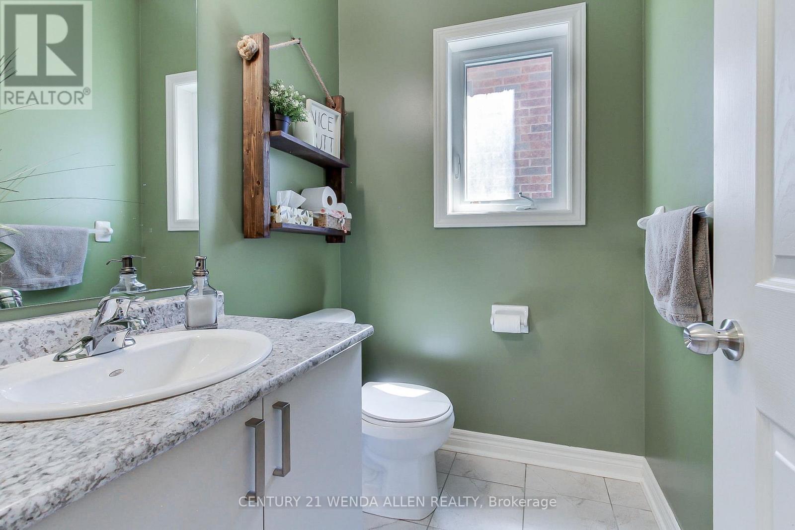 79 Jevons Drive, Ajax, ON - Indoor Photo Showing Bathroom
