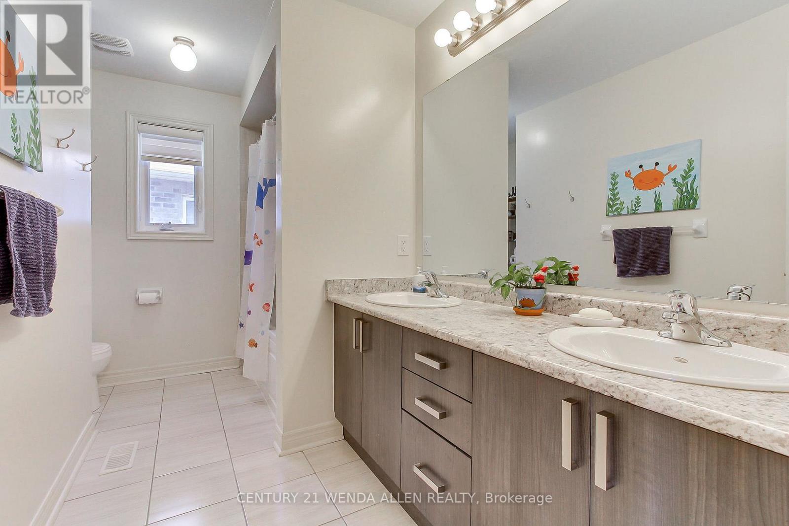 79 Jevons Drive, Ajax, ON - Indoor Photo Showing Bathroom
