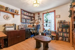 Bureau -