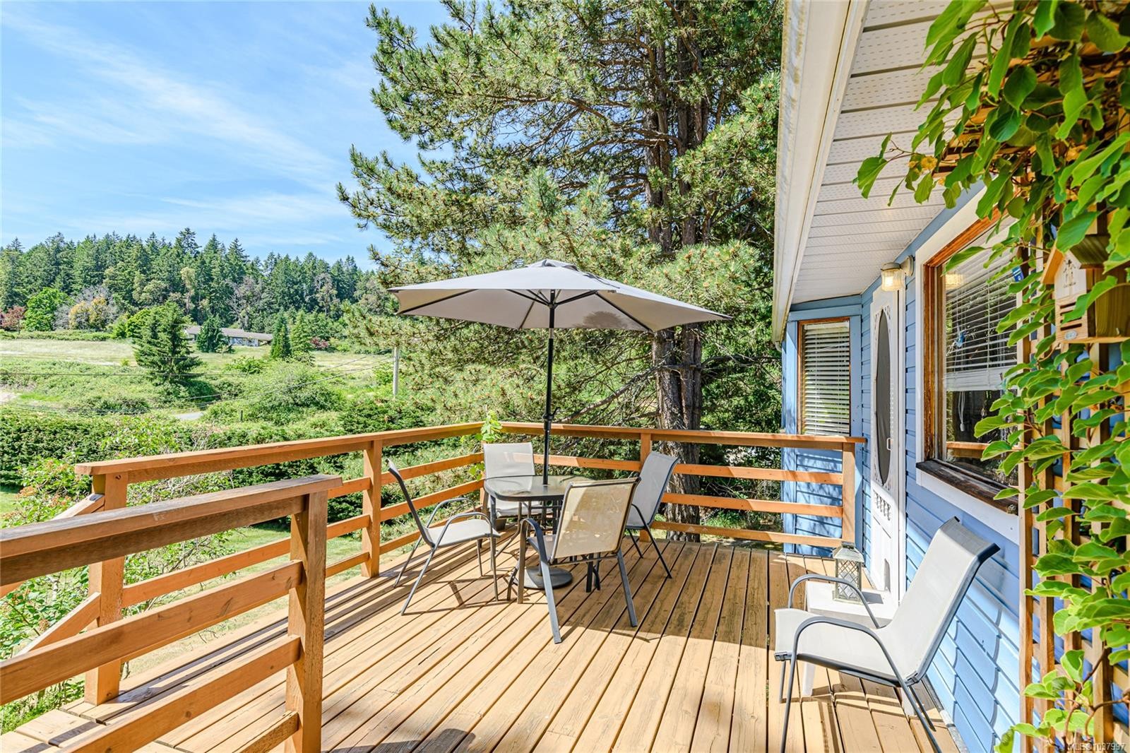 105 Byron Rd, Salt Spring, BC