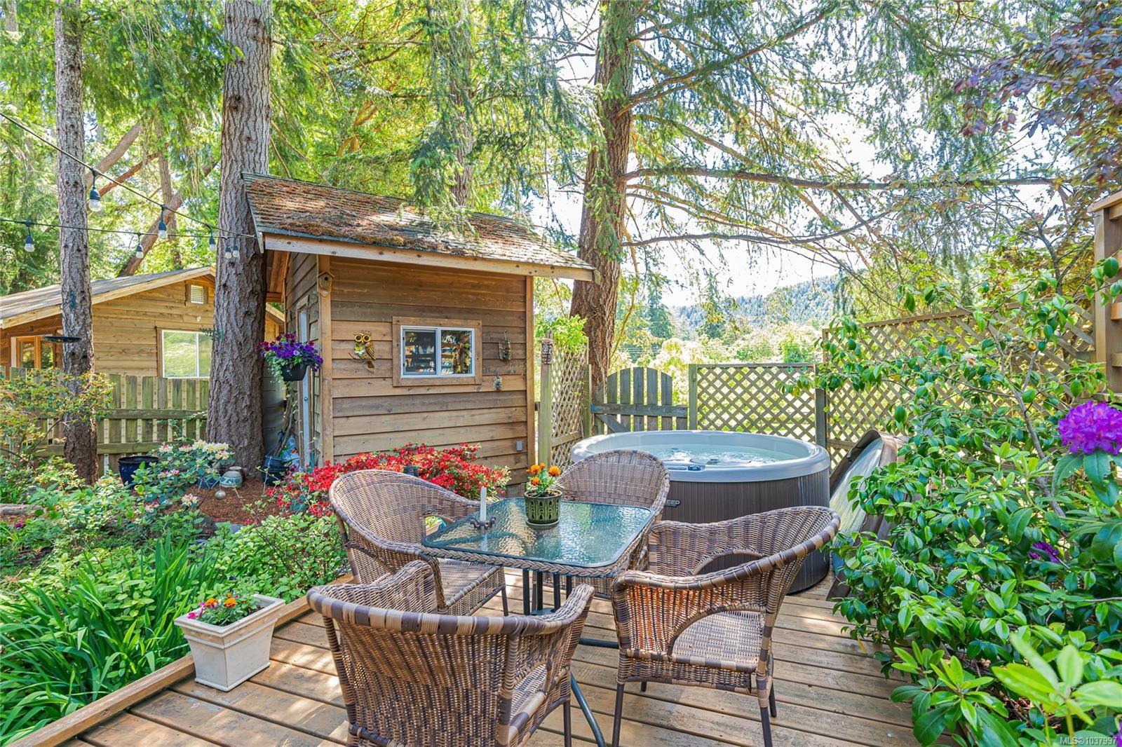 105 Byron Rd, Salt Spring, BC