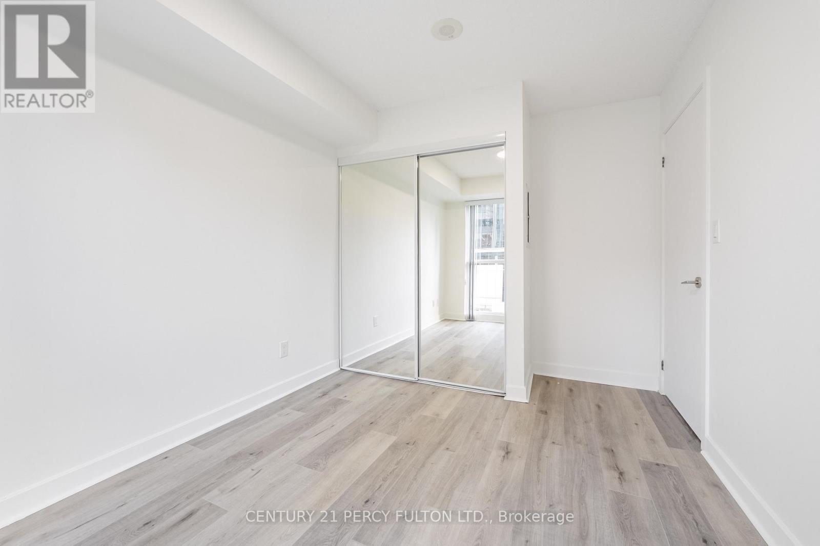 703 - 18 Harbour Street, Toronto, ON - Indoor Photo Showing Other Room