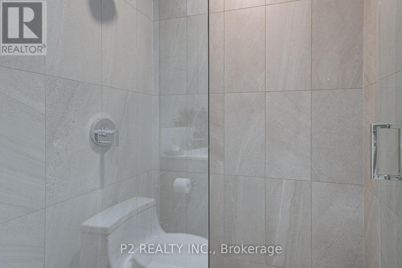 208 - 2 Forest Hill Road, Toronto, ON - Indoor Photo Showing Bathroom