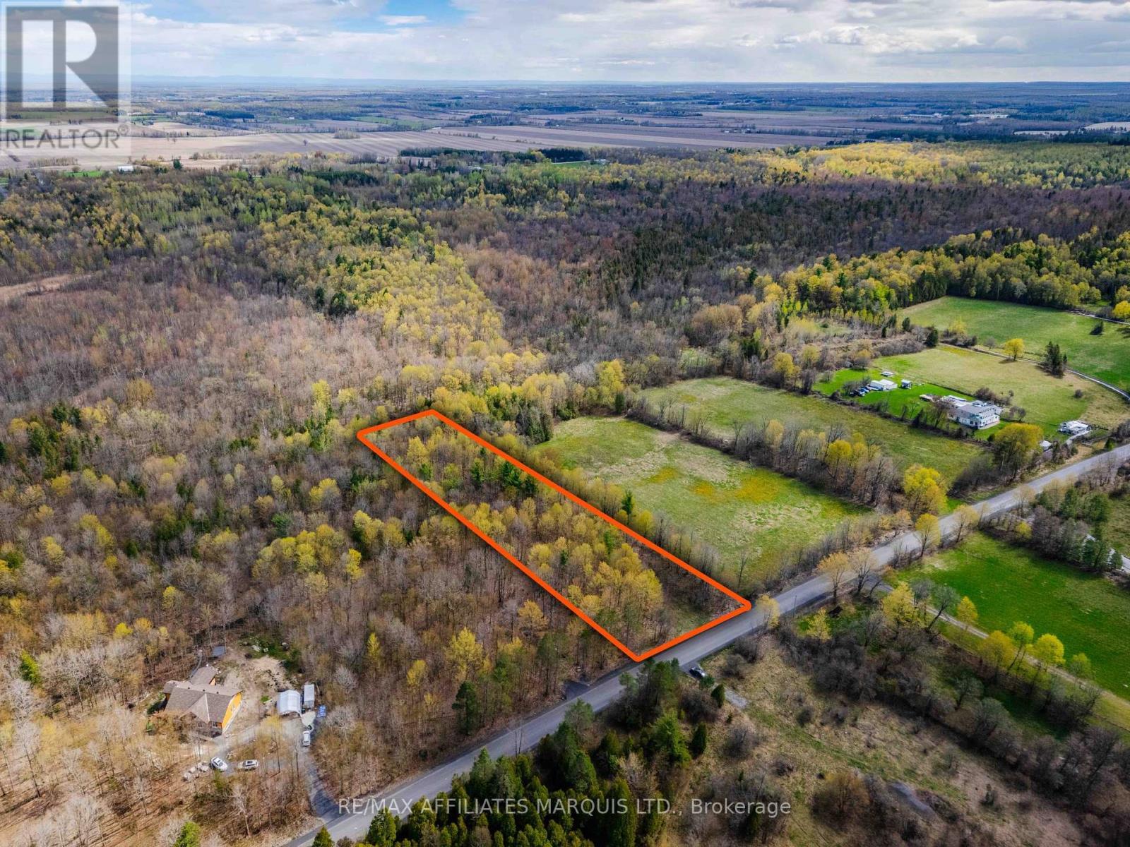 Lot lines are approximate only - 00000 Beaver Brook Road, South Glengarry, ON