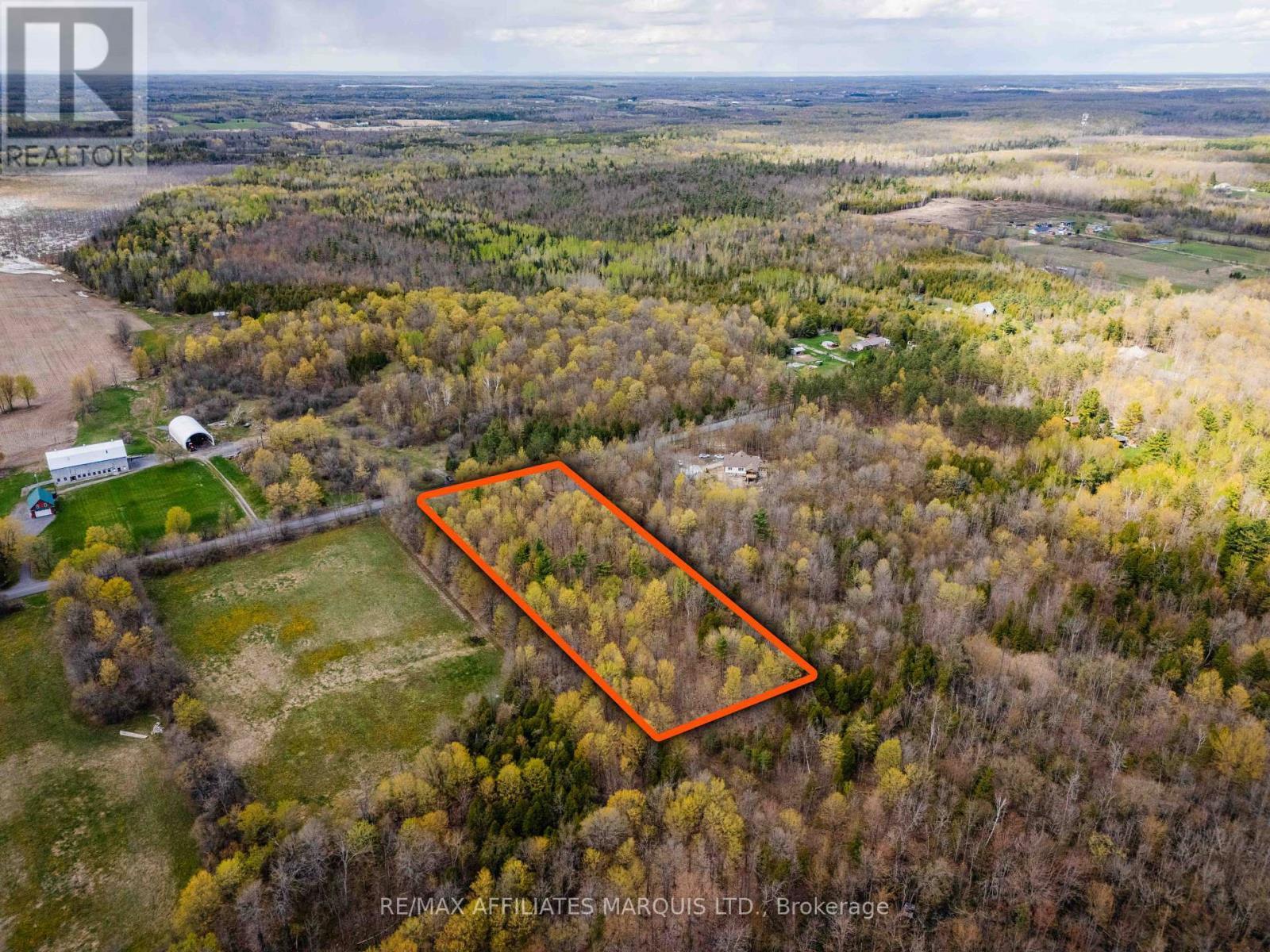 Lot lines are approximate only - 00000 Beaver Brook Road, South Glengarry, ON