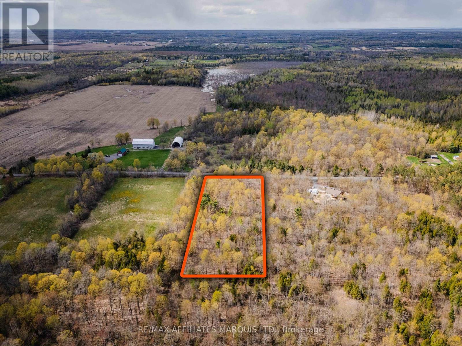 Lot lines are approximate only - 00000 Beaver Brook Road, South Glengarry, ON