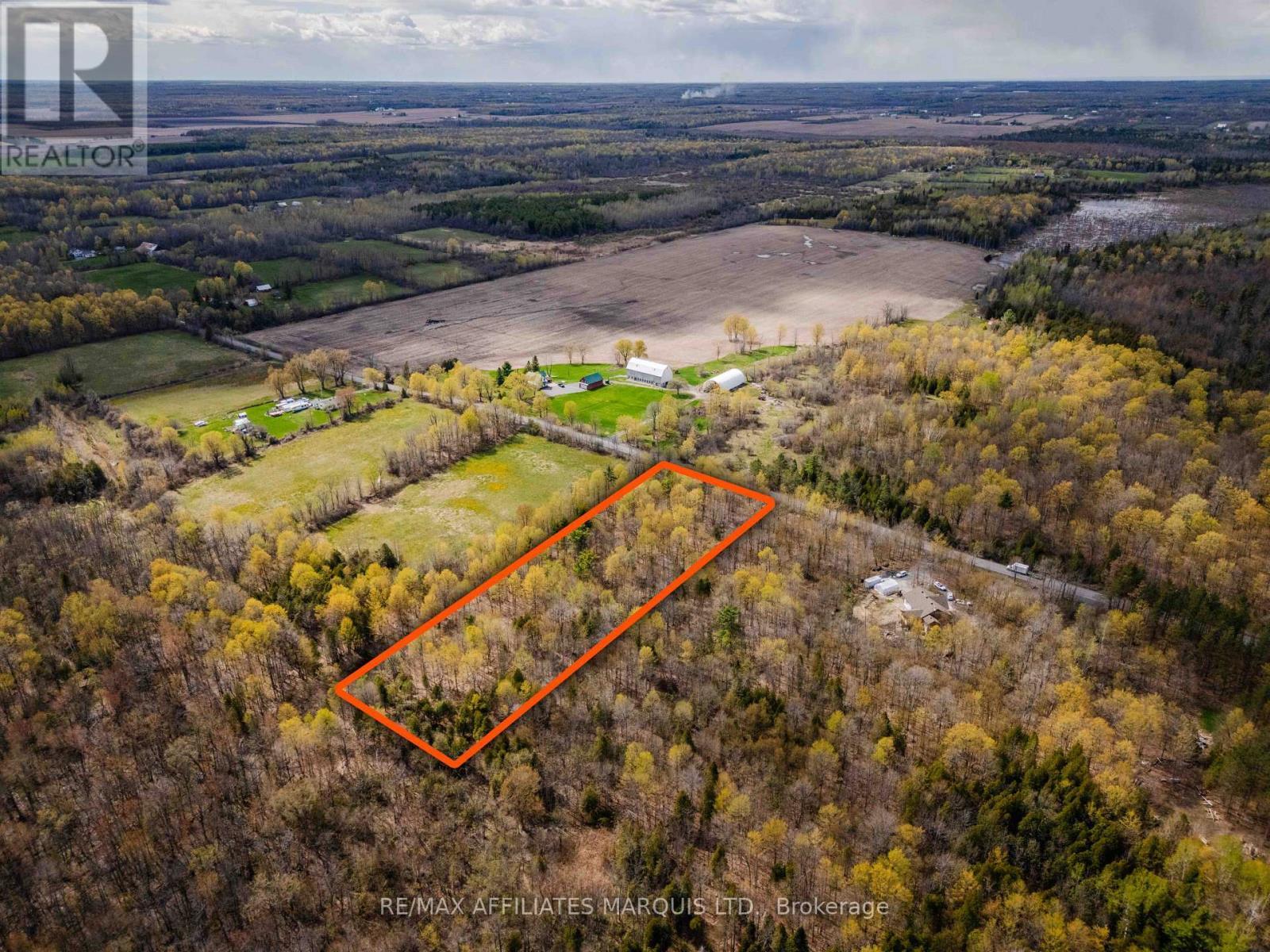 Lot lines are approximate only - 00000 Beaver Brook Road, South Glengarry, ON