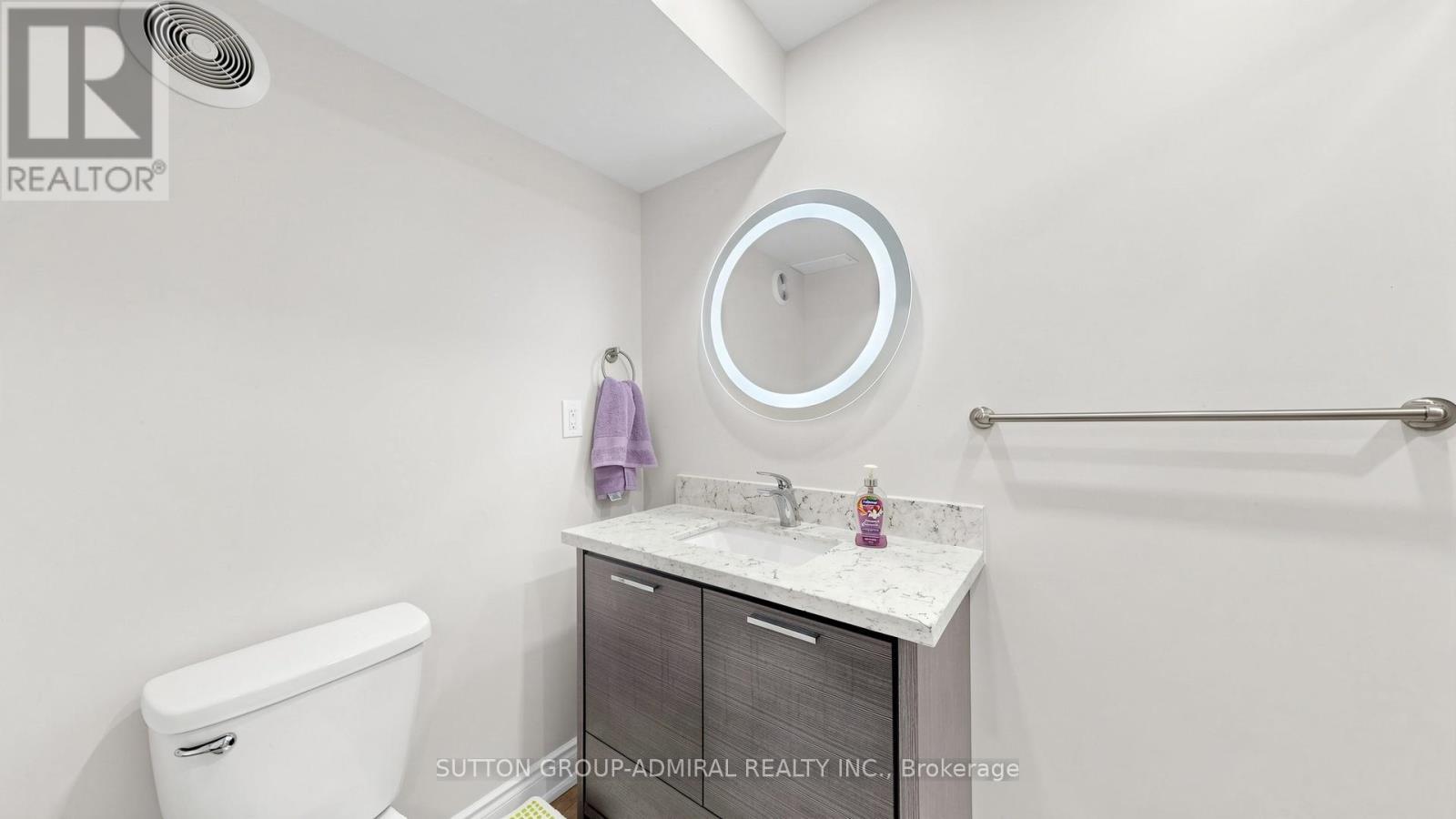 32 Northwood Drive, Toronto, ON