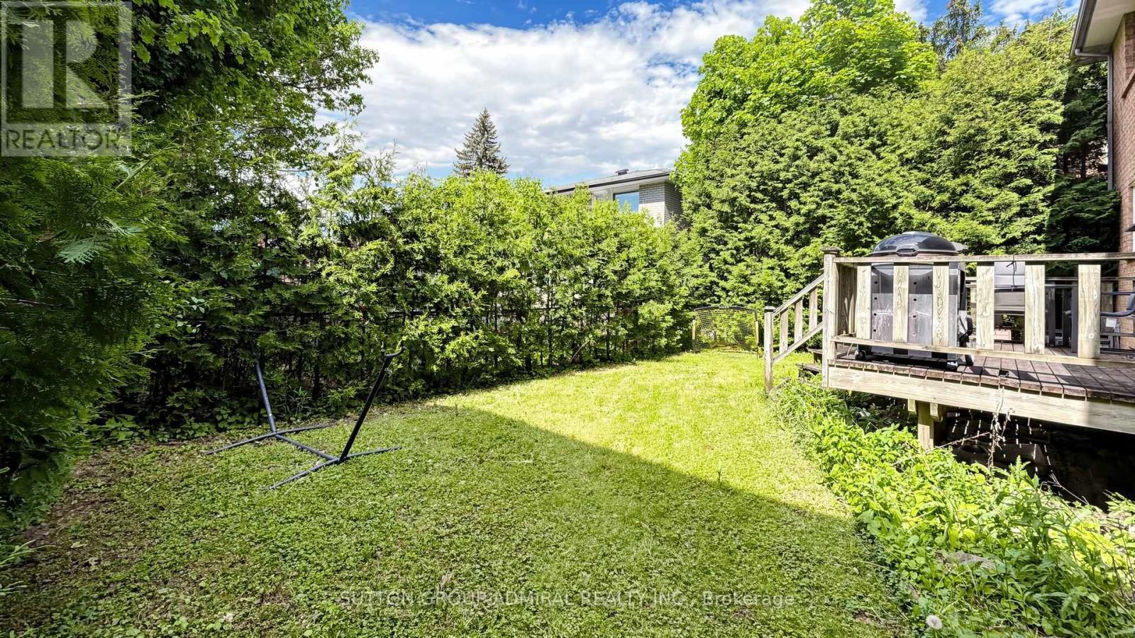 32 Northwood Drive, Toronto, ON