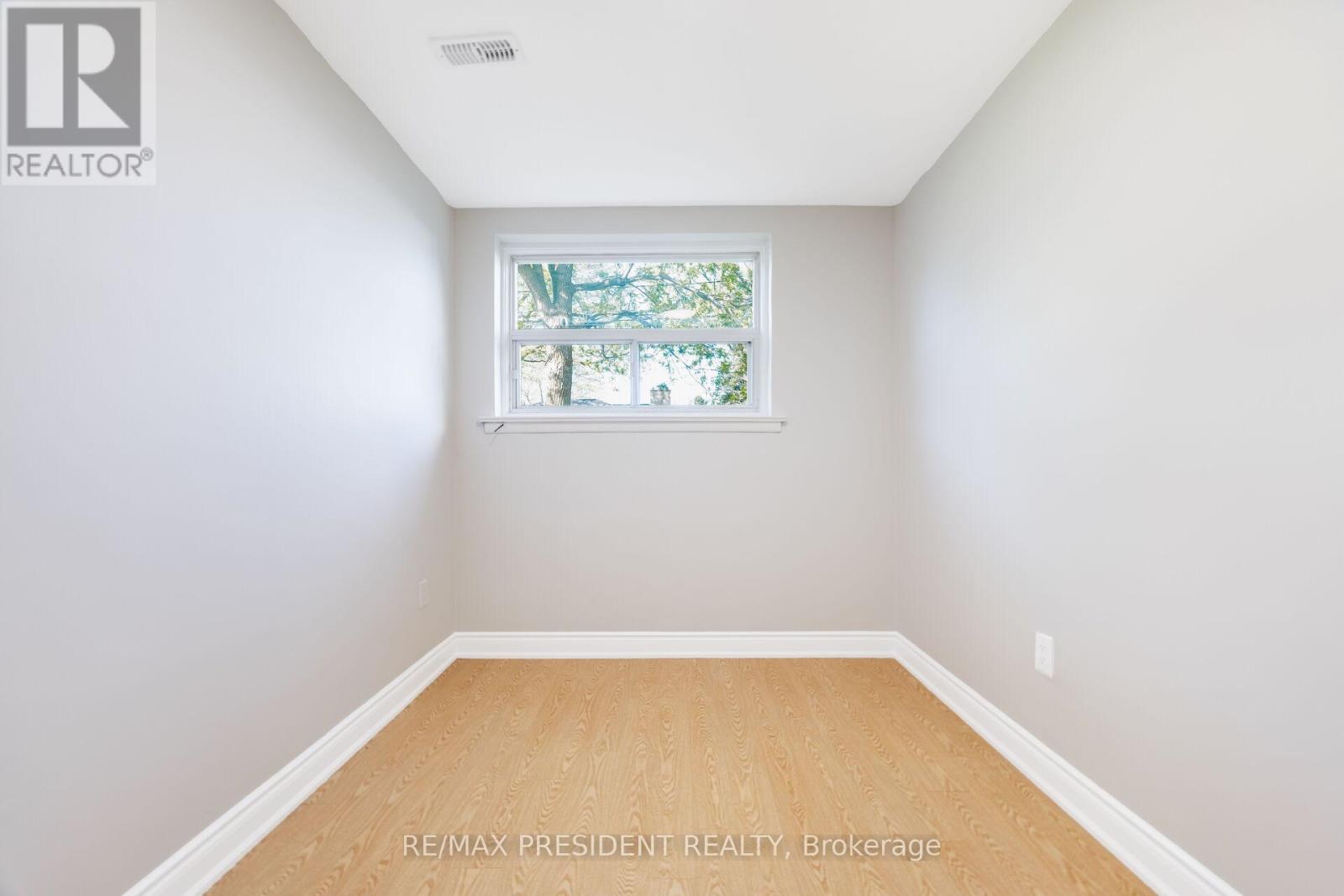 2420 Edenhurst Drive, Mississauga, ON - Indoor Photo Showing Other Room