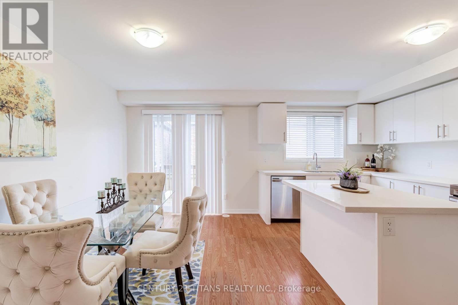 1320 Bradenton Path, Oshawa, ON - Indoor Photo Showing Kitchen