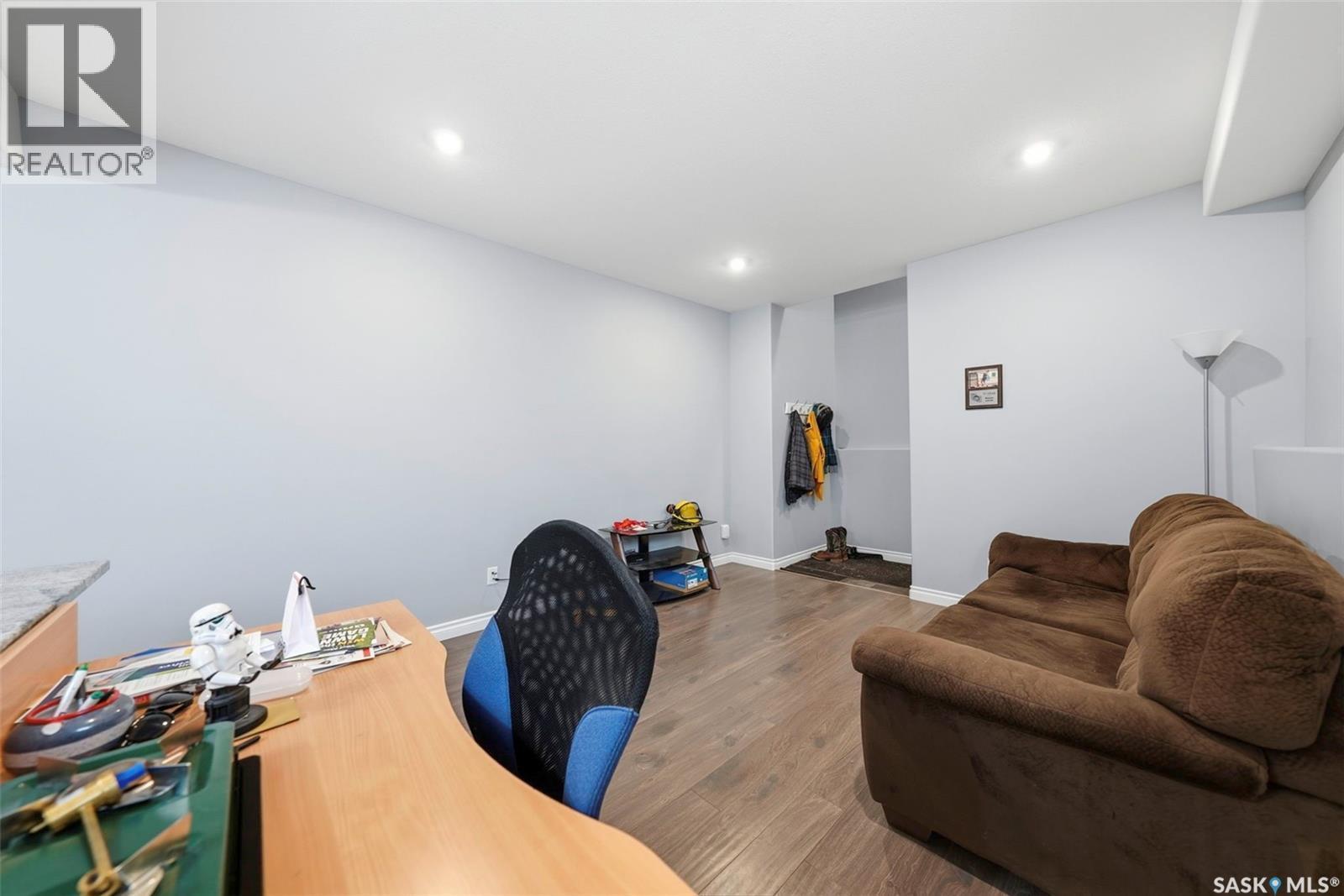 711 Sutter Crescent, Saskatoon, SK - Indoor