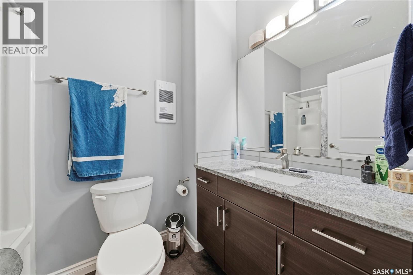 711 Sutter Crescent, Saskatoon, SK - Indoor Photo Showing Bathroom
