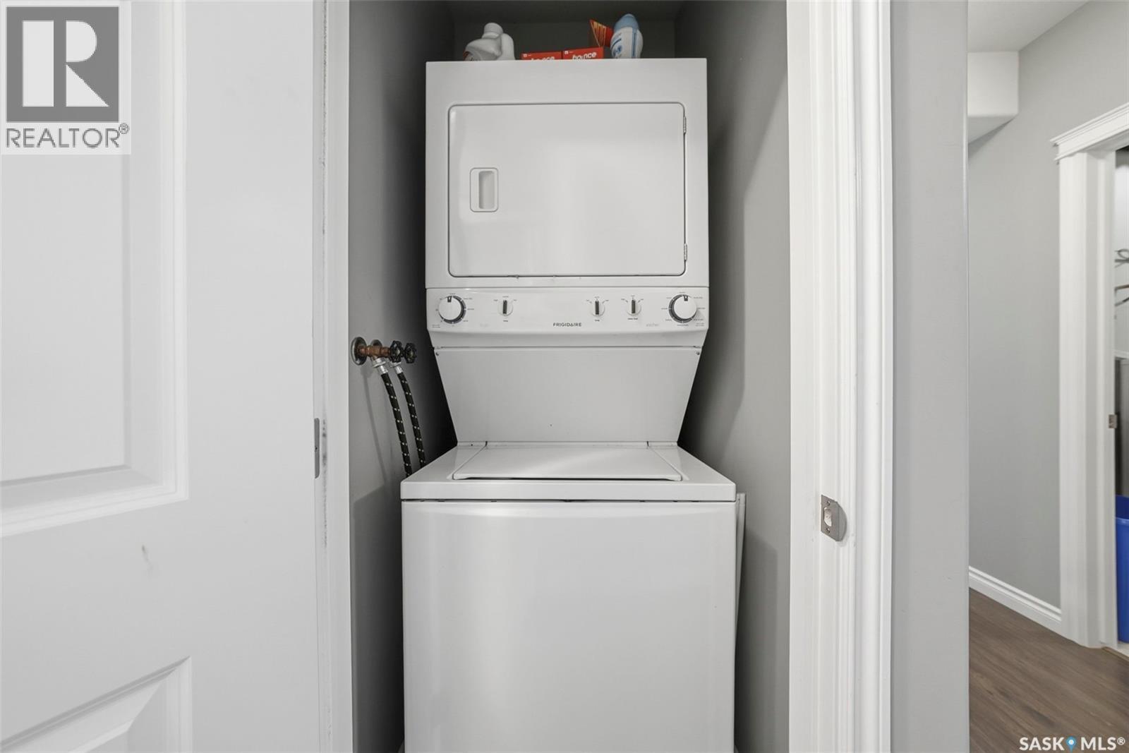 711 Sutter Crescent, Saskatoon, SK - Indoor Photo Showing Laundry Room
